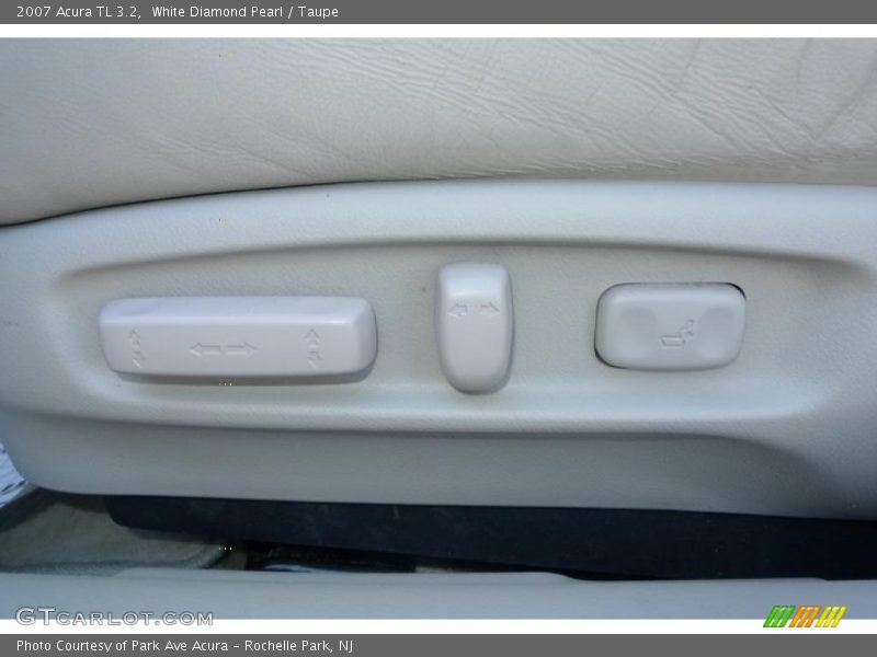White Diamond Pearl / Taupe 2007 Acura TL 3.2