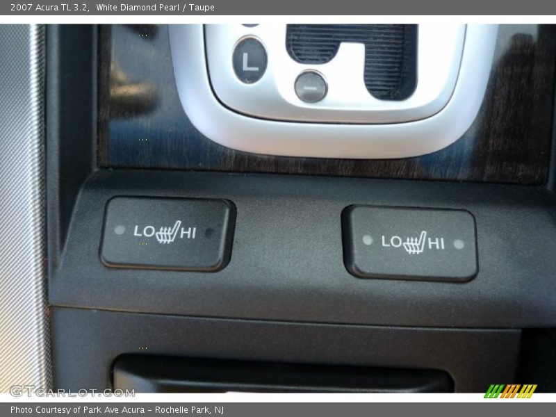 White Diamond Pearl / Taupe 2007 Acura TL 3.2
