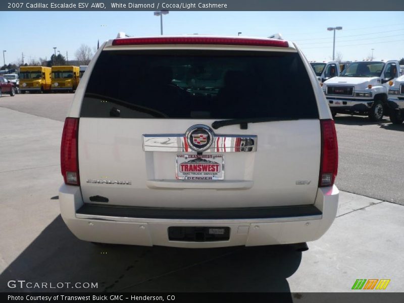 White Diamond / Cocoa/Light Cashmere 2007 Cadillac Escalade ESV AWD