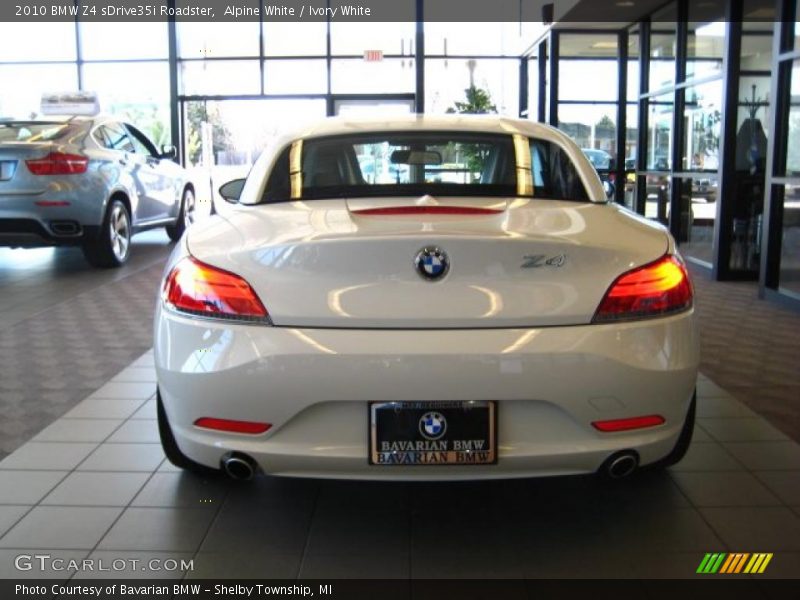 Alpine White / Ivory White 2010 BMW Z4 sDrive35i Roadster
