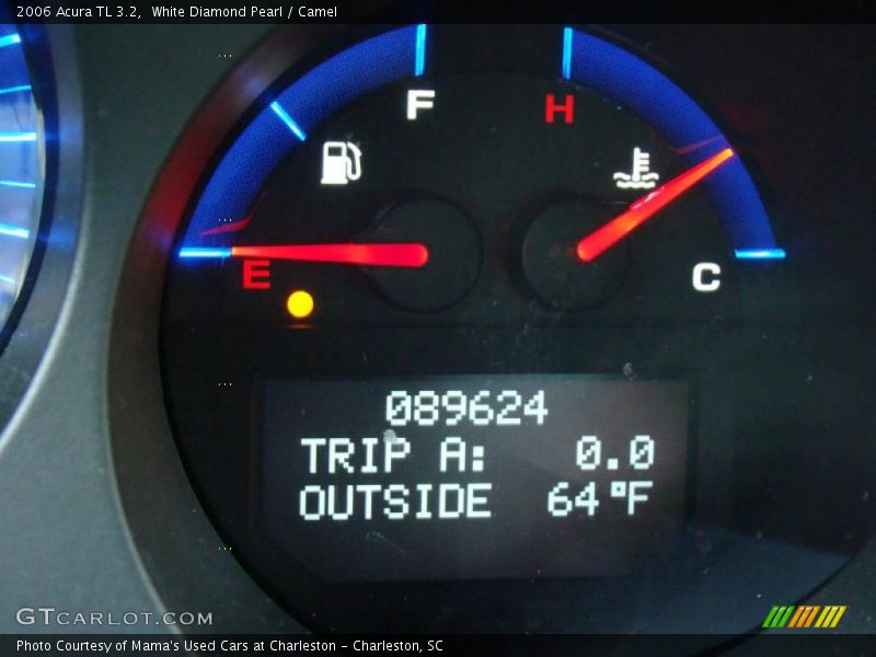 White Diamond Pearl / Camel 2006 Acura TL 3.2
