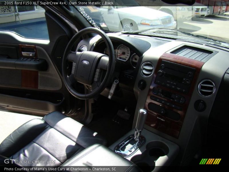 Dark Stone Metallic / Black 2005 Ford F150 XLT SuperCrew 4x4