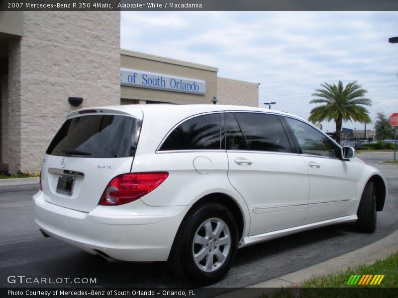 Alabaster White / Macadamia 2007 Mercedes-Benz R 350 4Matic