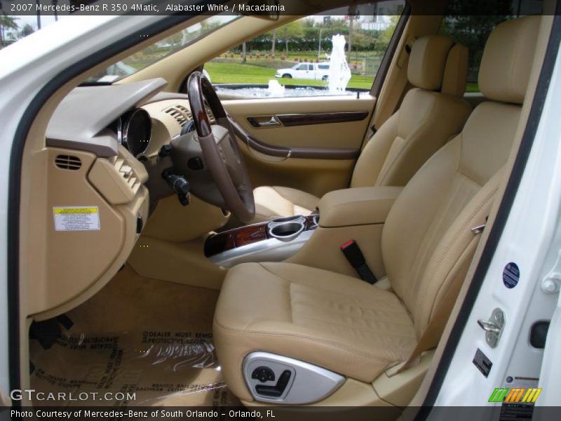 Alabaster White / Macadamia 2007 Mercedes-Benz R 350 4Matic