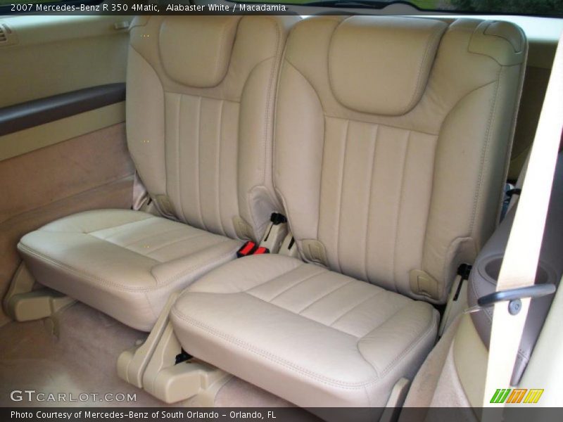 Alabaster White / Macadamia 2007 Mercedes-Benz R 350 4Matic