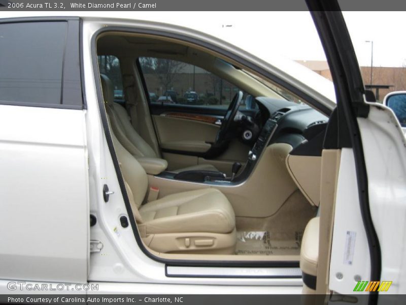 White Diamond Pearl / Camel 2006 Acura TL 3.2