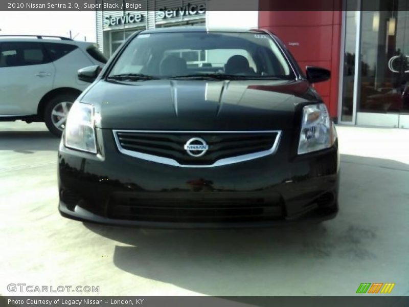 Super Black / Beige 2010 Nissan Sentra 2.0
