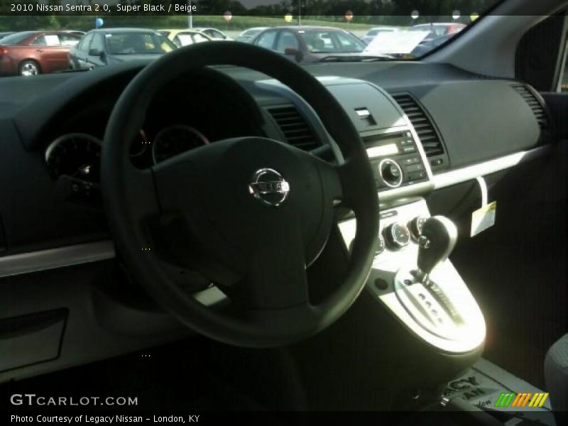 Super Black / Beige 2010 Nissan Sentra 2.0