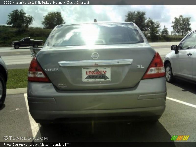 Magnetic Gray / Charcoal 2009 Nissan Versa 1.8 SL Sedan
