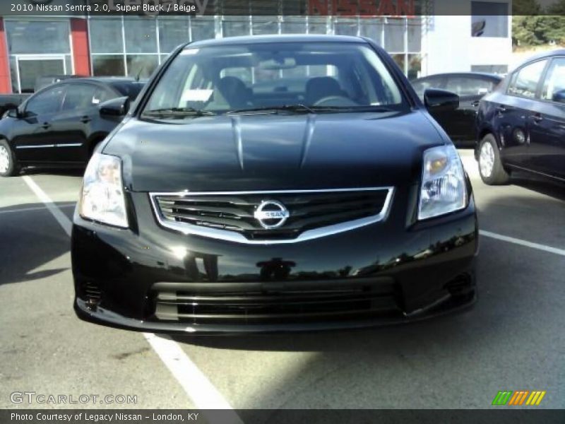 Super Black / Beige 2010 Nissan Sentra 2.0