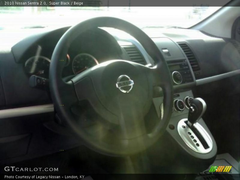 Super Black / Beige 2010 Nissan Sentra 2.0