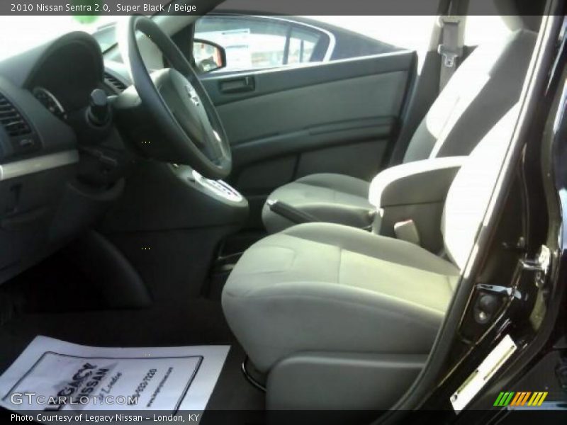 Super Black / Beige 2010 Nissan Sentra 2.0