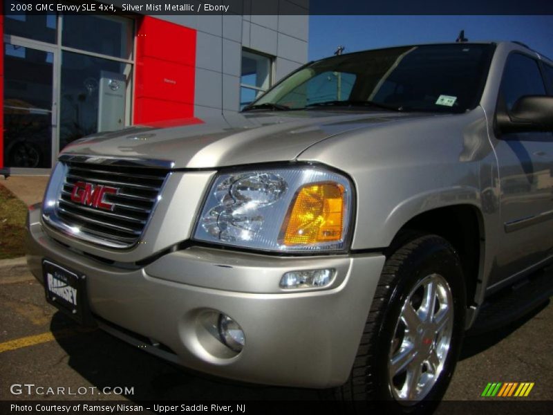 Silver Mist Metallic / Ebony 2008 GMC Envoy SLE 4x4