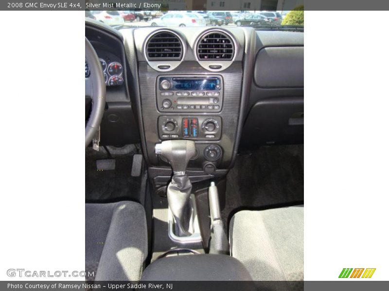 Silver Mist Metallic / Ebony 2008 GMC Envoy SLE 4x4