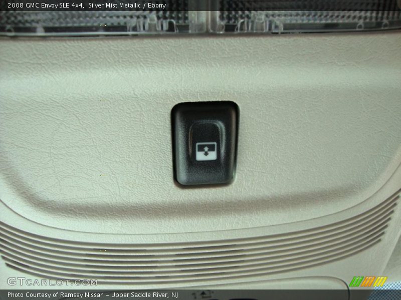 Silver Mist Metallic / Ebony 2008 GMC Envoy SLE 4x4