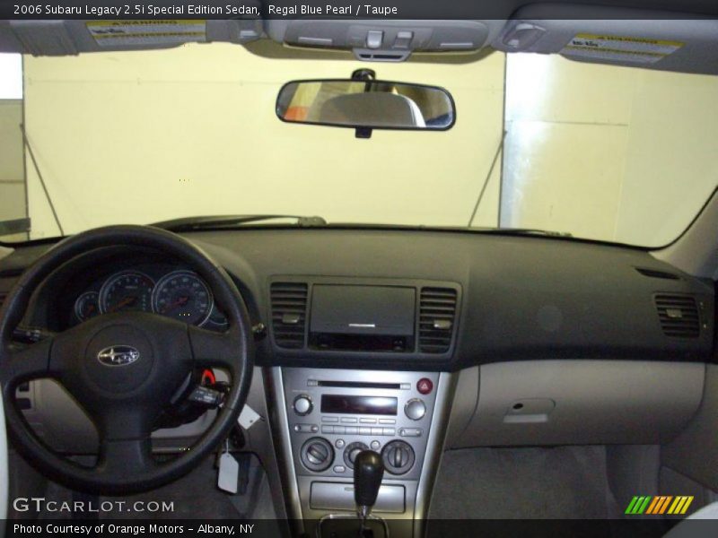 Regal Blue Pearl / Taupe 2006 Subaru Legacy 2.5i Special Edition Sedan