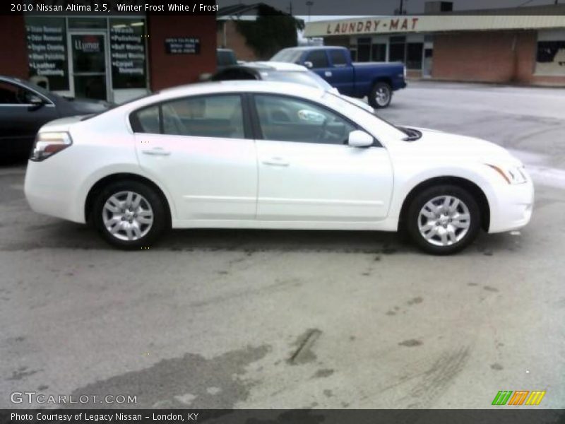 Winter Frost White / Frost 2010 Nissan Altima 2.5