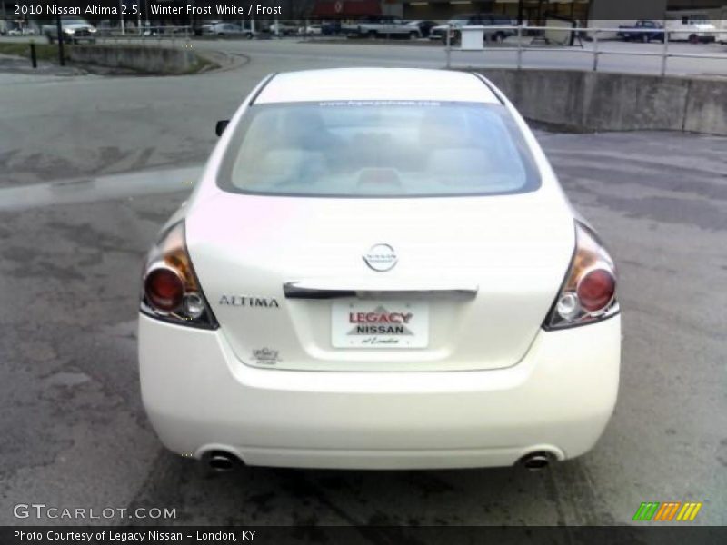 Winter Frost White / Frost 2010 Nissan Altima 2.5