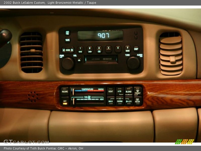 Light Bronzemist Metallic / Taupe 2002 Buick LeSabre Custom