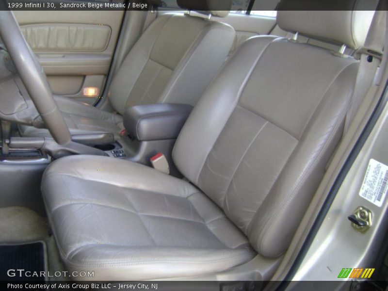 Sandrock Beige Metallic / Beige 1999 Infiniti I 30