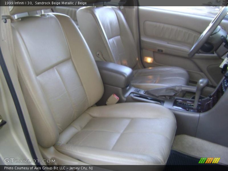 Sandrock Beige Metallic / Beige 1999 Infiniti I 30