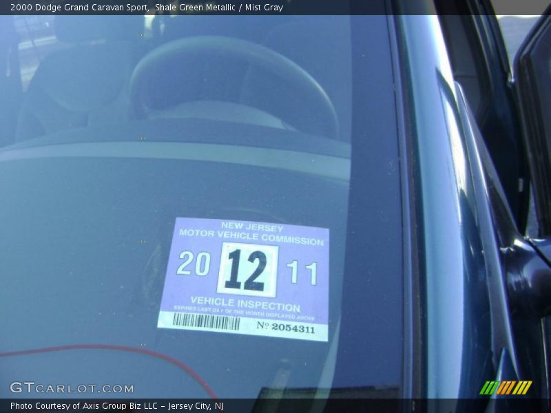 Shale Green Metallic / Mist Gray 2000 Dodge Grand Caravan Sport