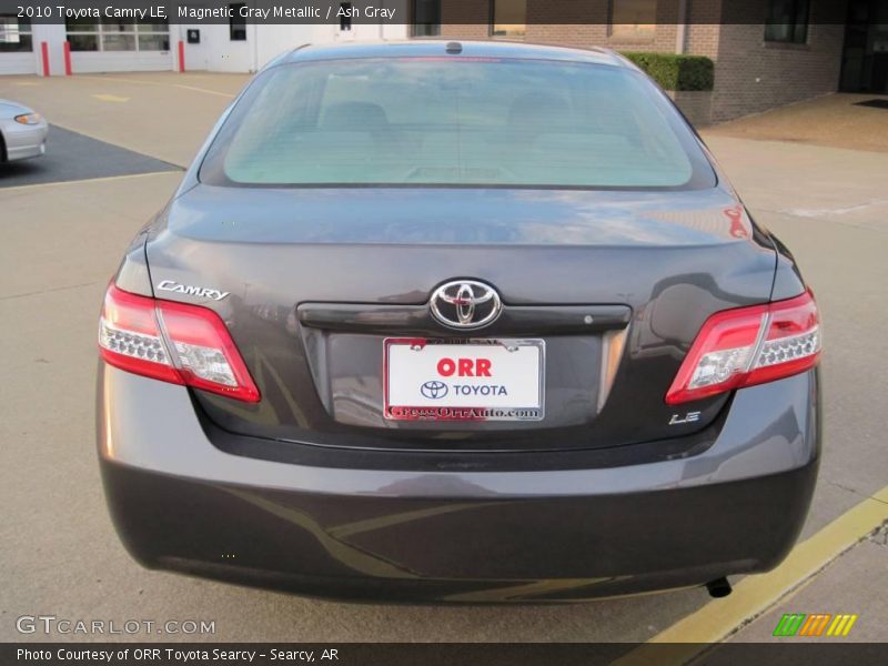 Magnetic Gray Metallic / Ash Gray 2010 Toyota Camry LE