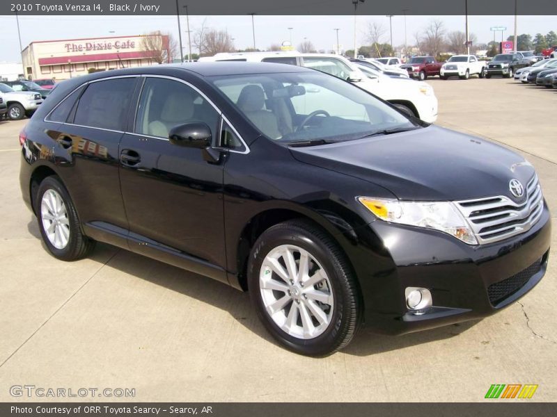 Black / Ivory 2010 Toyota Venza I4