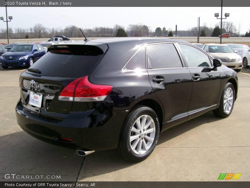 Black / Ivory 2010 Toyota Venza I4