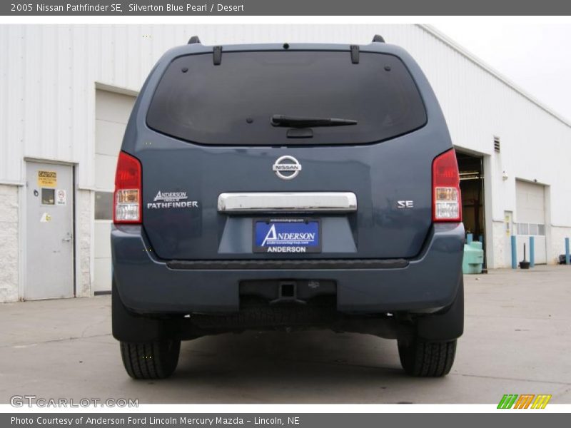 Silverton Blue Pearl / Desert 2005 Nissan Pathfinder SE