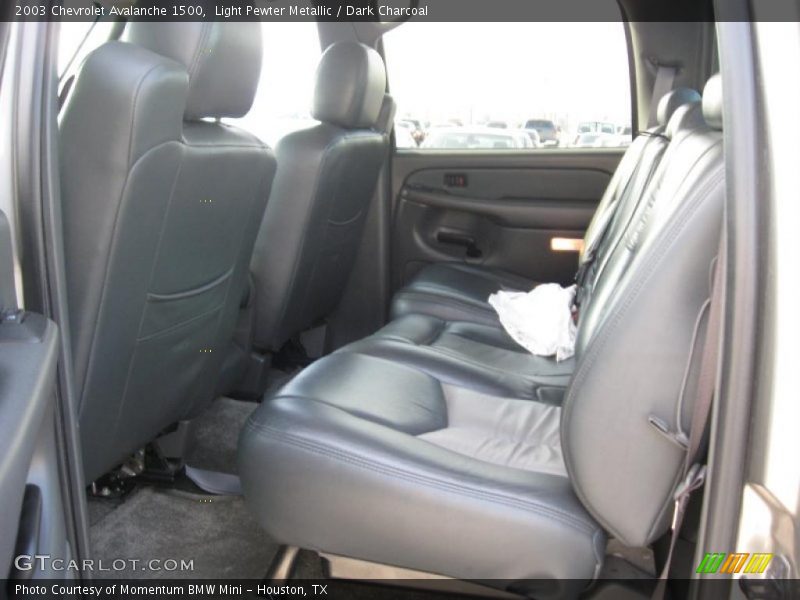 Light Pewter Metallic / Dark Charcoal 2003 Chevrolet Avalanche 1500