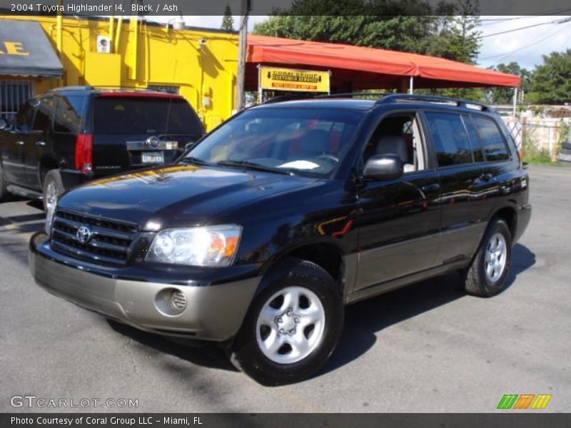 Black / Ash 2004 Toyota Highlander I4