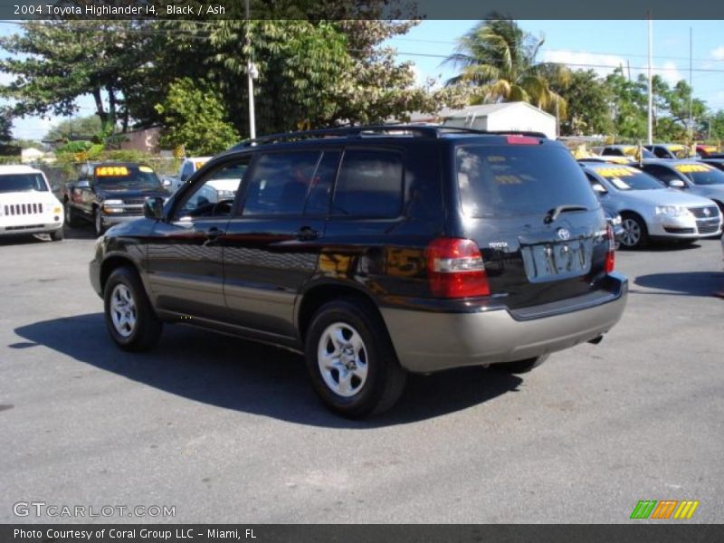 Black / Ash 2004 Toyota Highlander I4