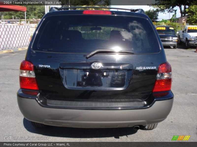 Black / Ash 2004 Toyota Highlander I4