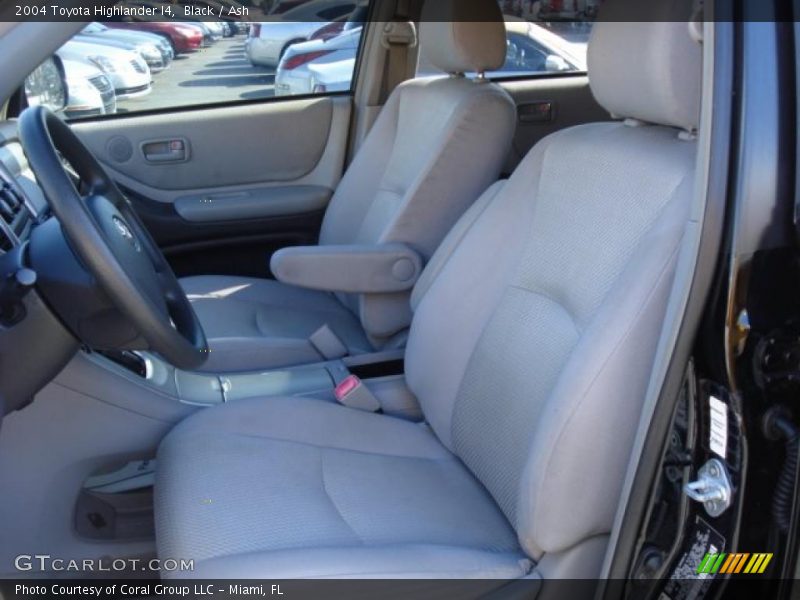 Black / Ash 2004 Toyota Highlander I4