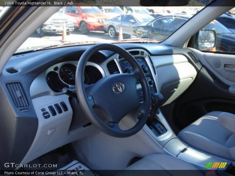 Black / Ash 2004 Toyota Highlander I4