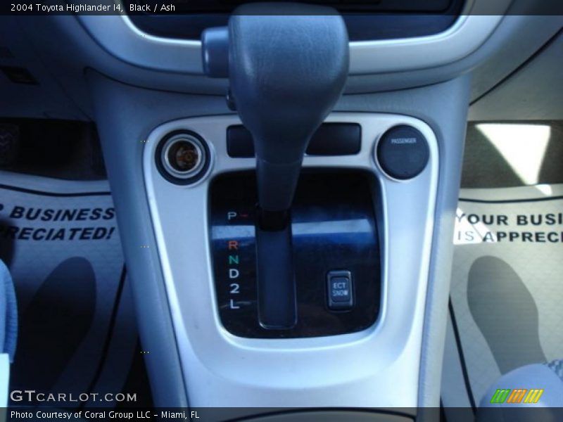 Black / Ash 2004 Toyota Highlander I4