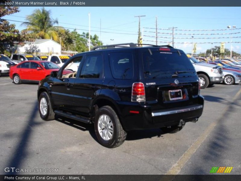Black / Pebble 2007 Mercury Mariner Luxury