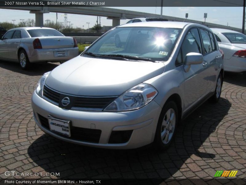 Brilliant Silver Metallic / Charcoal 2007 Nissan Versa SL
