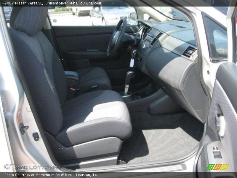Brilliant Silver Metallic / Charcoal 2007 Nissan Versa SL