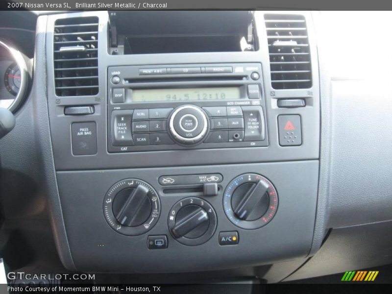 Brilliant Silver Metallic / Charcoal 2007 Nissan Versa SL