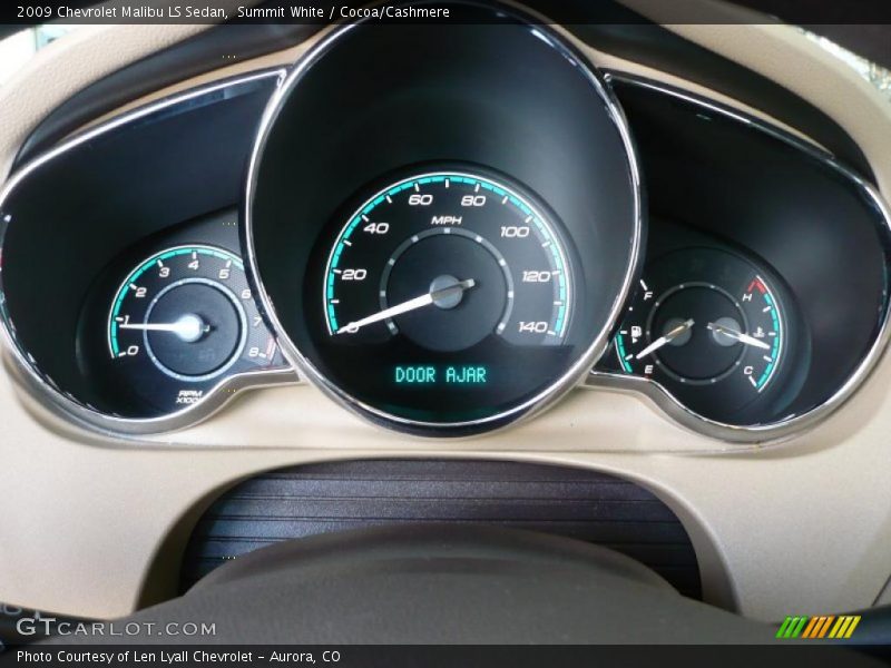 Summit White / Cocoa/Cashmere 2009 Chevrolet Malibu LS Sedan