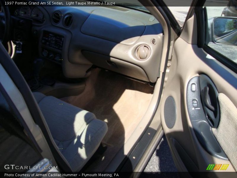 Light Taupe Metallic / Taupe 1997 Pontiac Grand Am SE Sedan