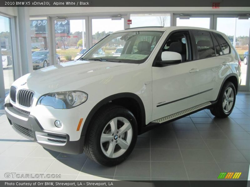 Alpine White / Black 2010 BMW X5 xDrive30i