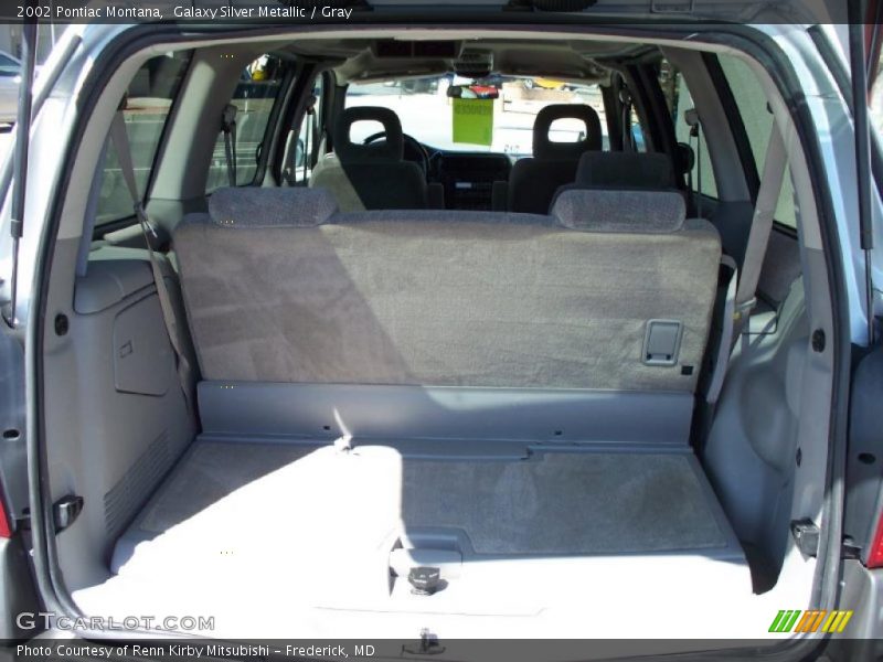 Galaxy Silver Metallic / Gray 2002 Pontiac Montana