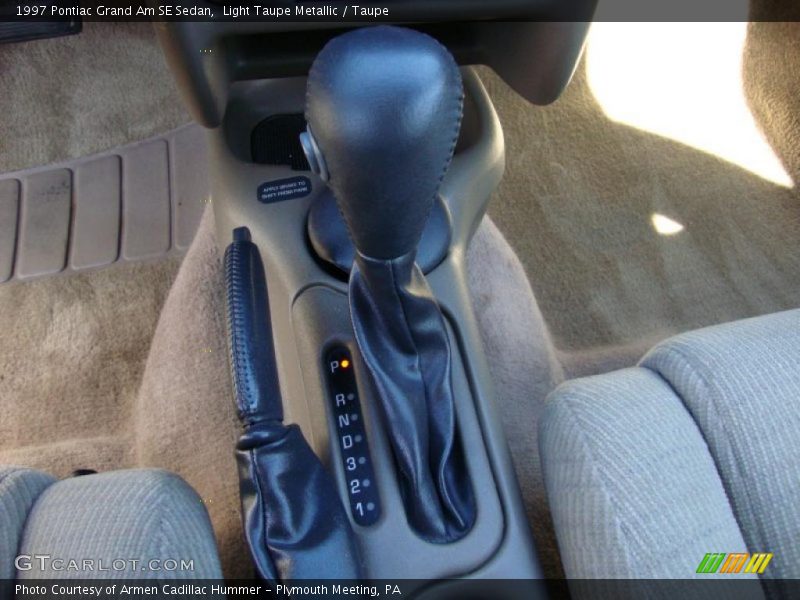 Light Taupe Metallic / Taupe 1997 Pontiac Grand Am SE Sedan