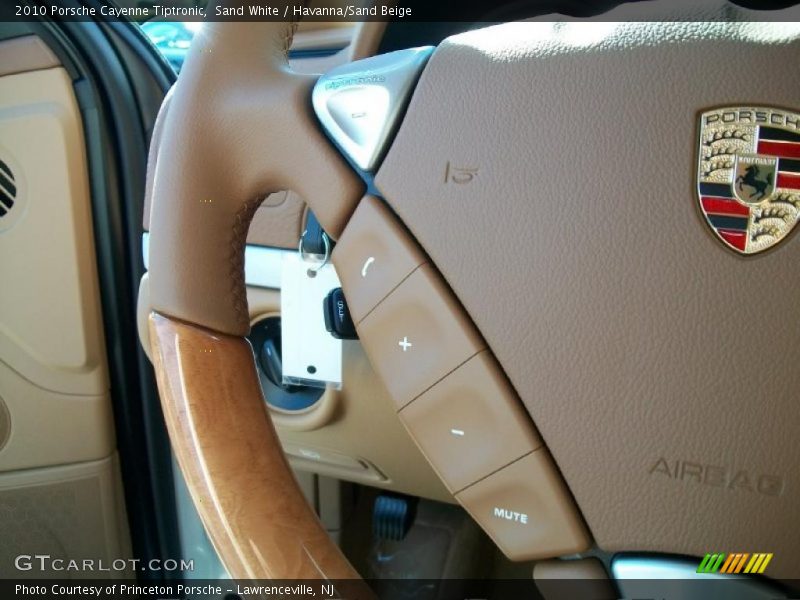Sand White / Havanna/Sand Beige 2010 Porsche Cayenne Tiptronic
