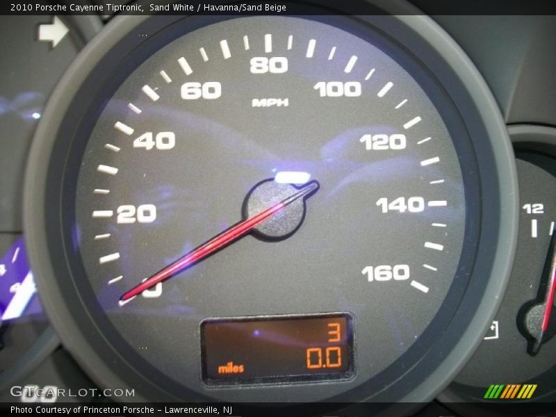 Sand White / Havanna/Sand Beige 2010 Porsche Cayenne Tiptronic