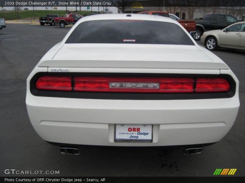 Stone White / Dark Slate Gray 2009 Dodge Challenger R/T