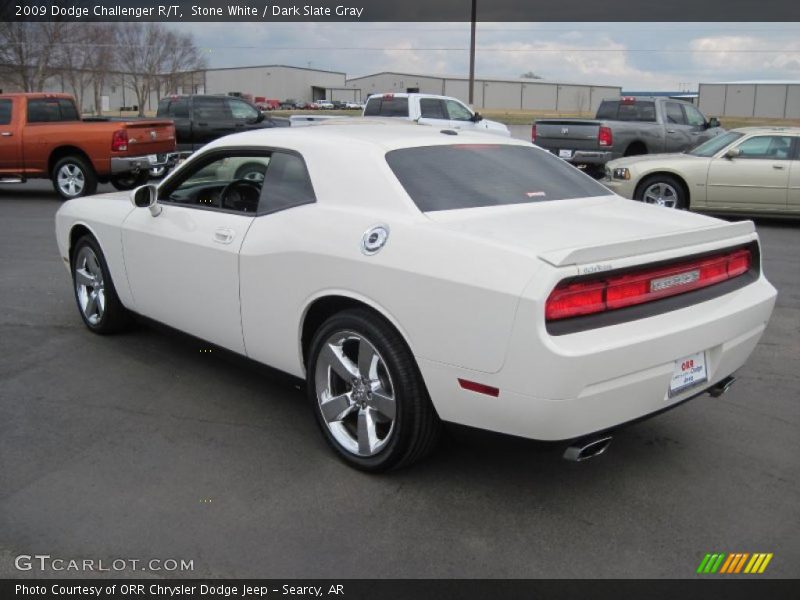 Stone White / Dark Slate Gray 2009 Dodge Challenger R/T
